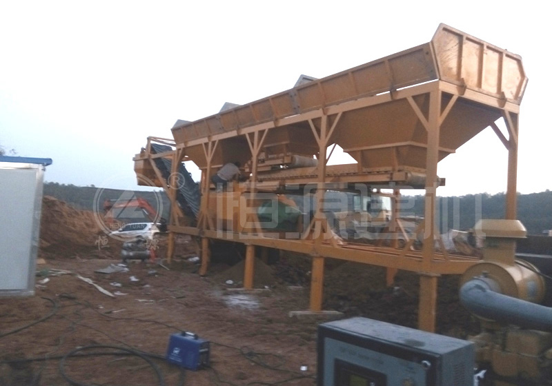 一體式穩(wěn)定土拌和機