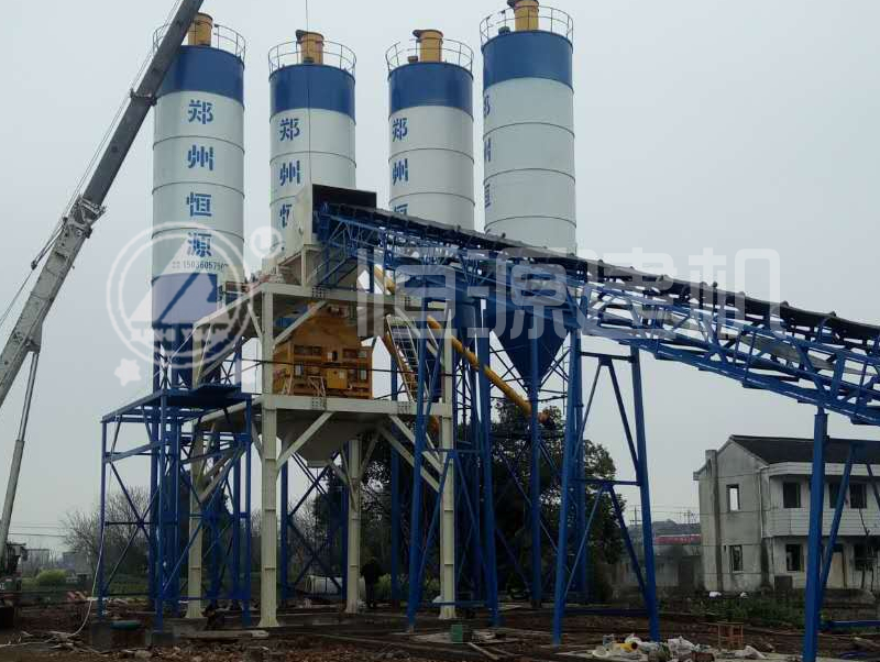 浙江湖州120方混凝土攪拌站安裝調(diào)試現(xiàn)場