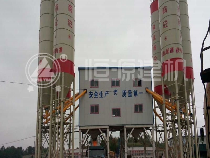 投資一套雙機(jī)120混凝土攪拌站多少錢？120雙線攪拌站價格是多少？