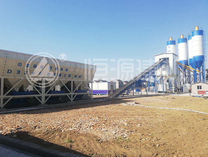 100/120立方米/小時(shí)以上混凝土攪拌設(shè)備多少錢？設(shè)備價(jià)格有哪些？