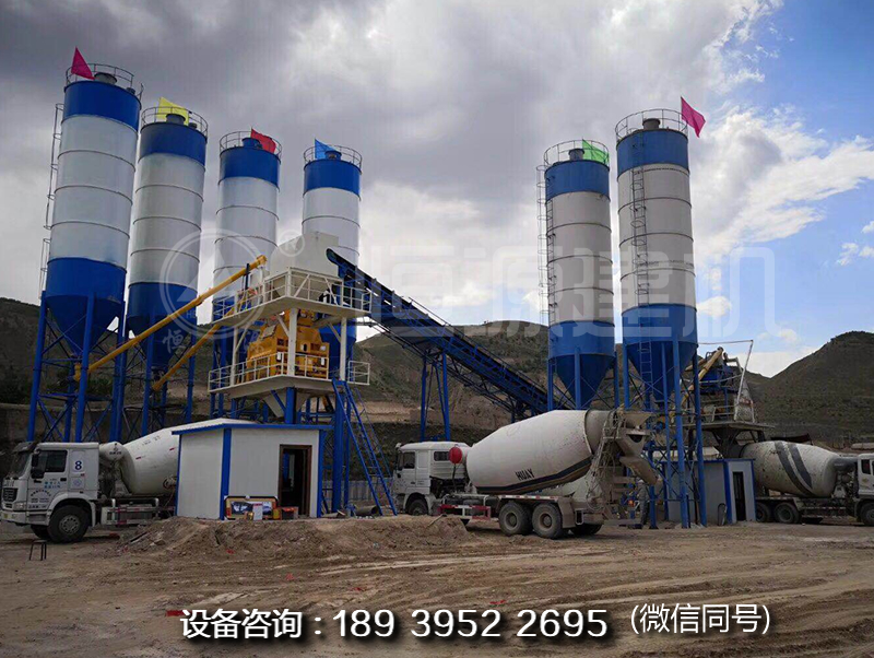 建一套現(xiàn)場混凝土攪拌站設(shè)備價(jià)格多少錢？辦個施工現(xiàn)場自建攪拌站價(jià)格是多少?