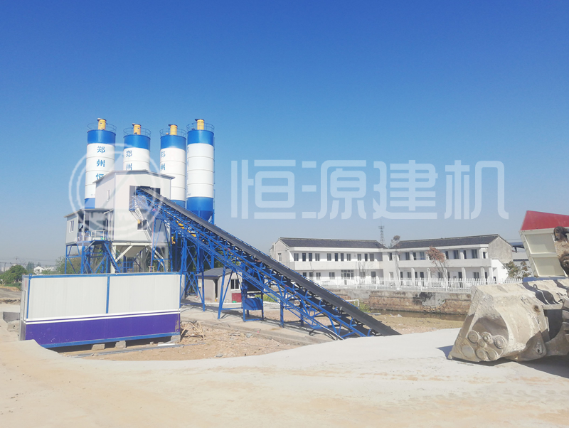 全自動(dòng)強(qiáng)制型水泥拌合機(jī)1個(gè)立方攪拌站和1.5立方攪拌站多少錢？