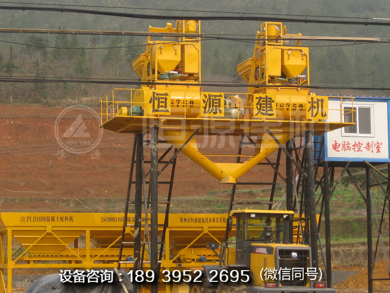 七五型拌合站設(shè)備得多少錢?hzs75的攪拌站需要多少錢？