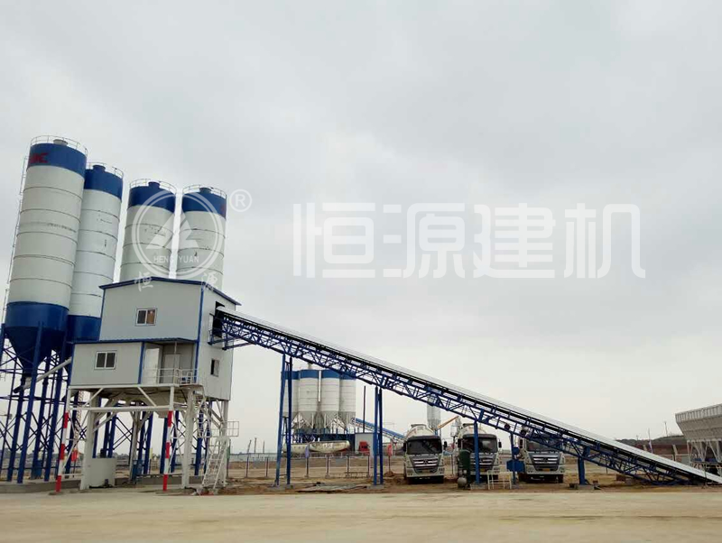 辦一個120混凝土攪拌站價格是多少？如何選擇hzs120攪拌站廠家？