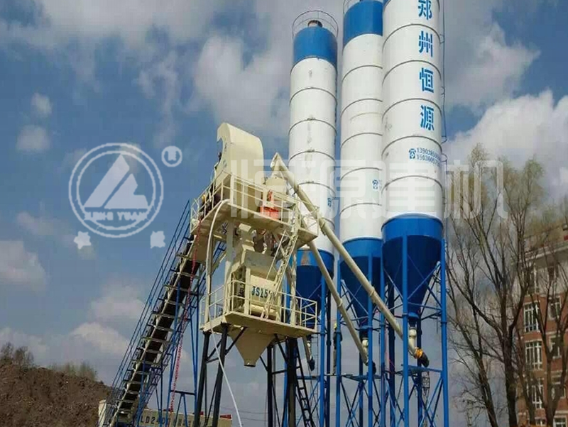 90方混凝土攪拌站設(shè)備