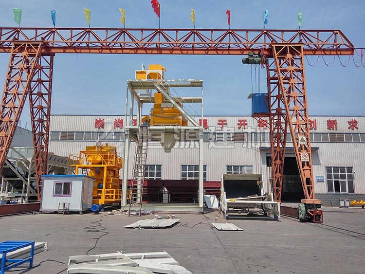 3方斗提式攪拌站，恒源建機(jī)大提斗攪拌站開始試機(jī)