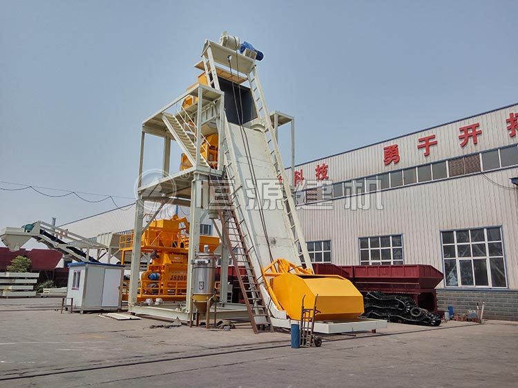 HZS180型提升斗攪拌站每小時(shí)多少方？180斗提式攪拌站哪里有？